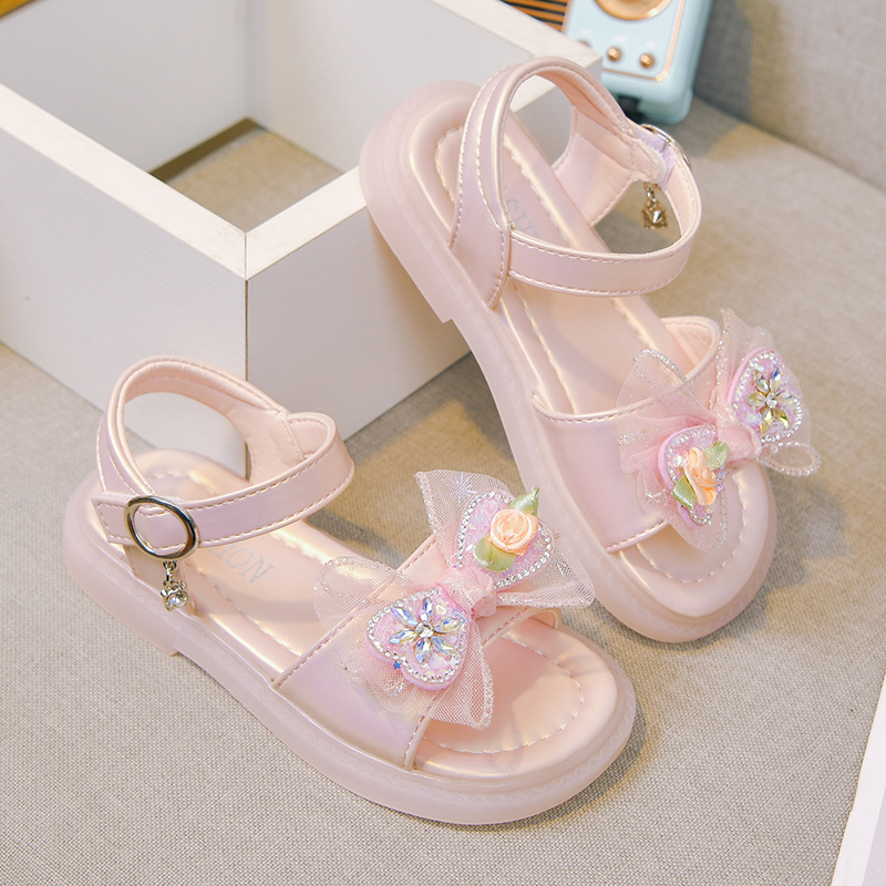 Детские блестящие босоножки с  – обзор и цена Sandal Strappy Heeled